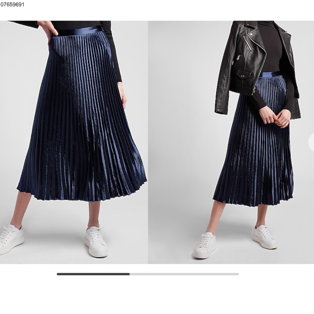 Navy High Waisted Pleated Satin Midi Skirt-Small